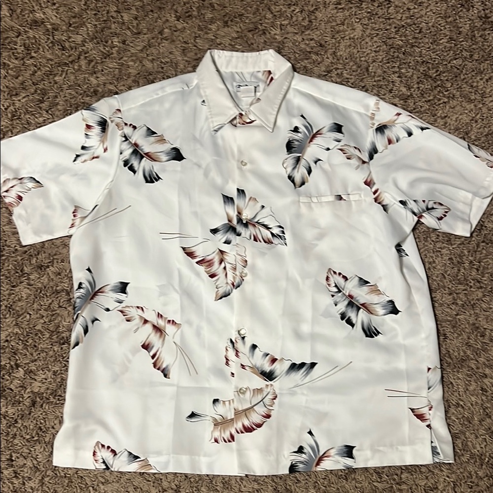 Tori Richard Black and White Floral Casual Shirt - Picture 2 of 5